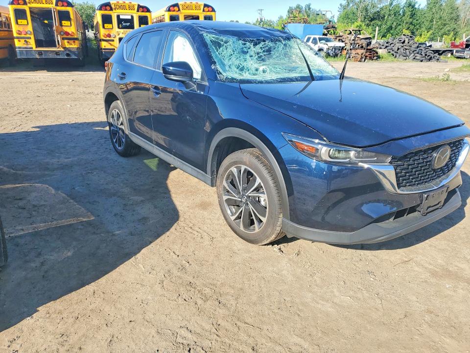2025 Mazda Cx-5 VIN JM3KFBCL0S0790970 COPART salvage auction — SIDE, ON - PERMIT SALVAGE, sold $7,700 on 2026-07-14 (photo 4)