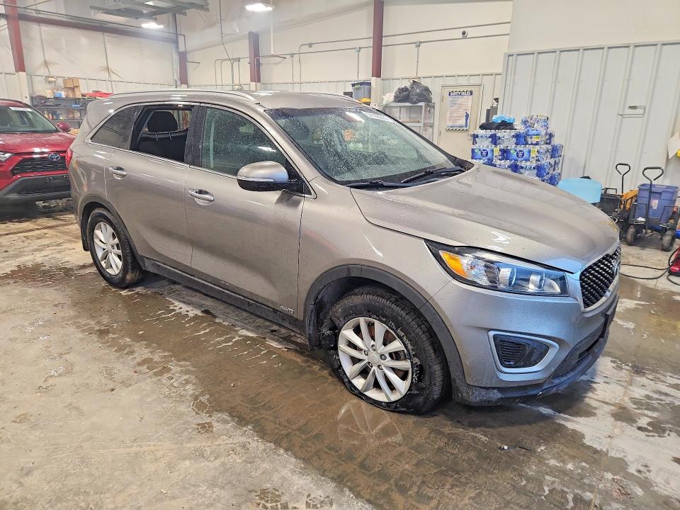 2018 Kia Sorento VIN 5XYPGDA36JG432050 COPART salvage auction — SIDE, Wi - Junked Vehicle Bill Of Sale, sold $1,850 on 2026-07-02 (photo 4)