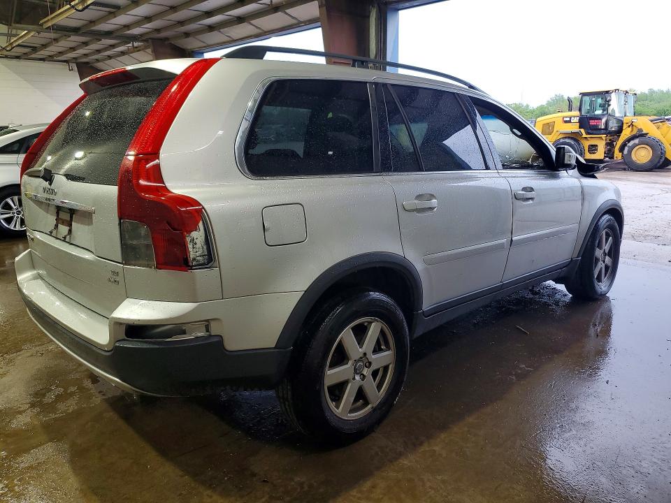 2007 Volvo Xc90 VIN YV4CZ982071369276 COPART salvage auction — Burn Engine, Il - Salvage Certificate, sold $225 on 2026-08-05 (photo 3)