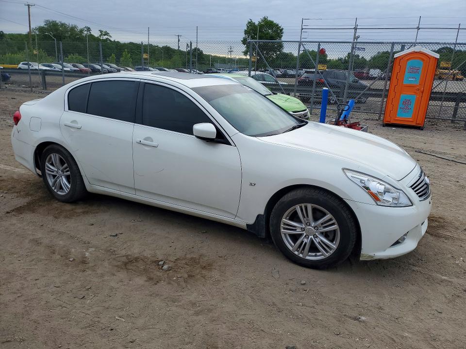 2015 Infiniti Q40 VIN JN1CV6AR8FM520580 COPART salvage auction — SIDE, Md - Cert Of Salvage > 75% Damage, sold $1,500 on 2026-07-07 (photo 4)