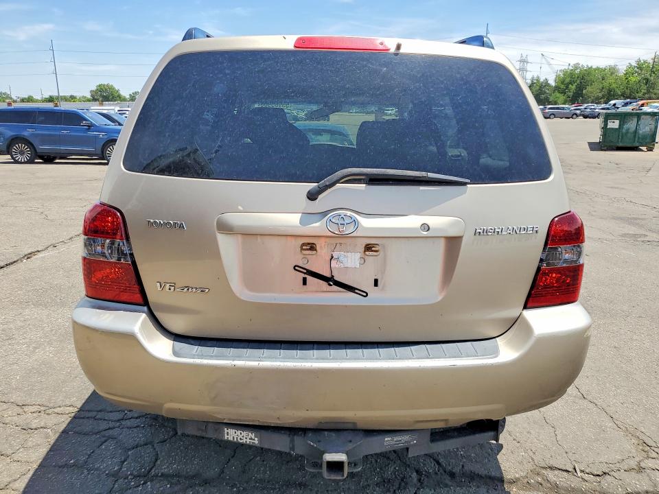 2004 Toyota Highlander VIN JTEEP21A240022541 COPART salvage auction — SIDE, CO - PUBLIC - SALVAGE TITLE (P), sold $900 on 2026-07-28 (photo 6)