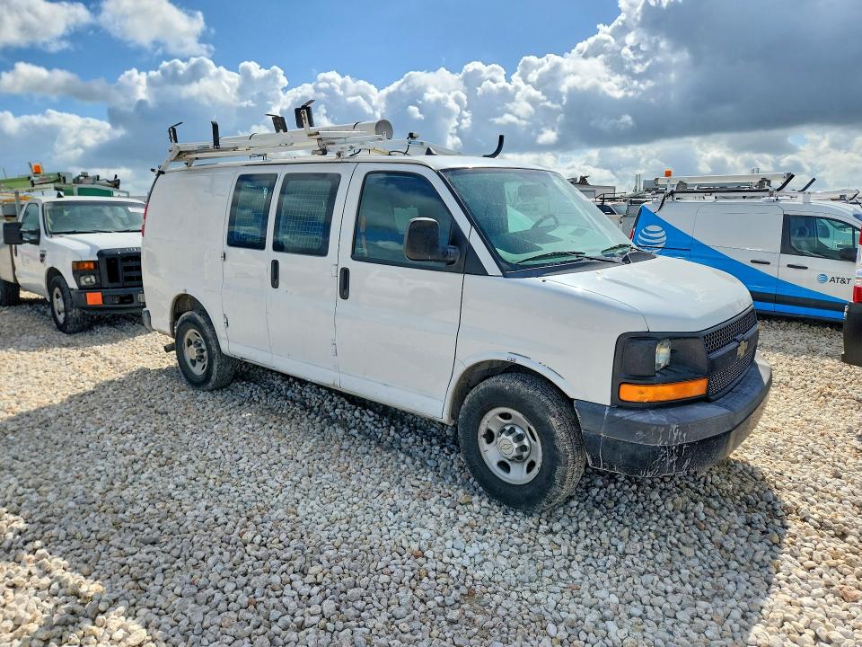 2013 Chevrolet Express 2500 VIN 1GCWGFCA9D1903227 COPART salvage auction — NORMAL WEAR, TX - CERTIFICATE OF TITLE, sold $90 on 2026-07-09 (photo 4)