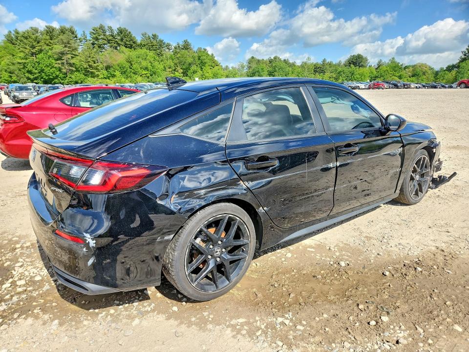2024 Honda Civic VIN 19XFL2H88RE011064 COPART salvage auction — FRONT END, Ma - Certificate Of Title (P), sold $10,600 on 2026-07-30 (photo 3)