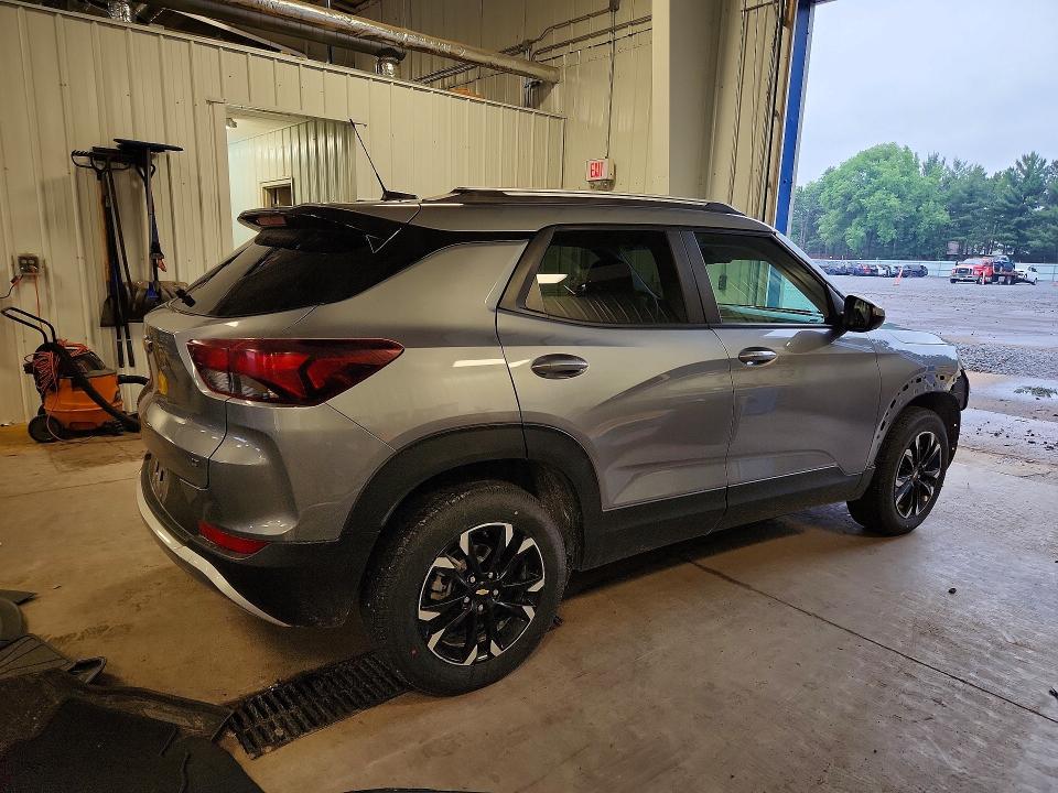 2023 Chevrolet Trailblazer VIN KL79MRSL3PB157377 COPART salvage auction — FRONT END, Mn - Cert Of Title-Salvage, sold $8,800 on 2026-07-07 (photo 3)