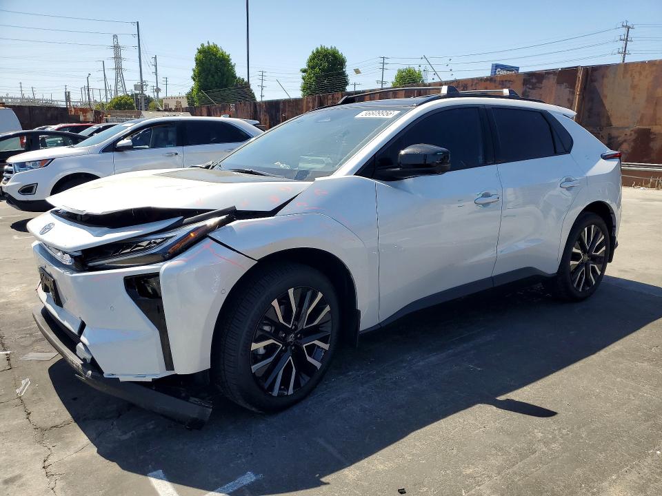 2026 Toyota Bz4x VIN JTMBDAFB5TA008122 — COPART salvage auction photo