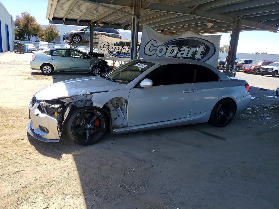 2013 BMW 3er VIN WBADX7C52DJ589398 COPART salvage auction — FRONT END, Ca - Salvage Certificate, sold $3,450 on 2026-07-21 (photo 1)