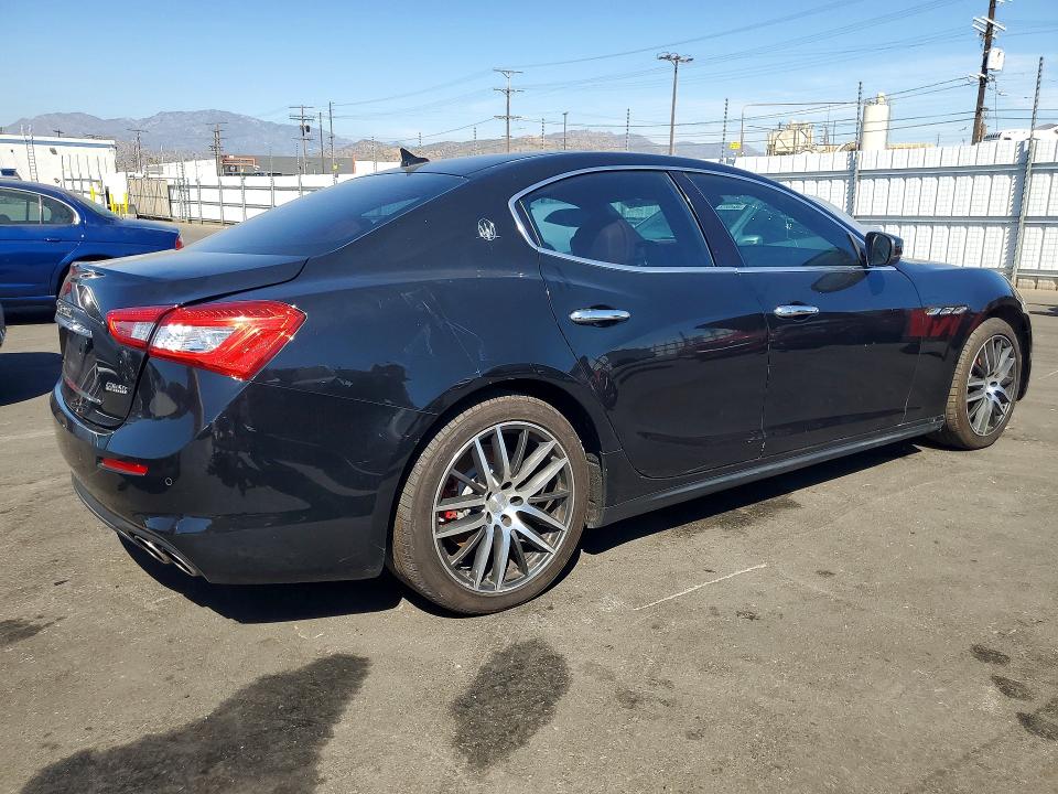 2018 Maserati Ghibli VIN ZAM57XSA8J1295016 COPART salvage auction — MINOR DENT/SCRATCHES, Ca - Dis/Dlr/Exp Only Lien Papers (P), sold $2,500 on 2026-07-13 (photo 3)
