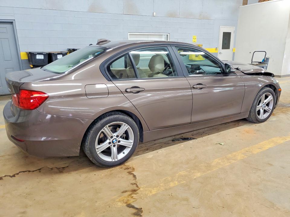 2014 BMW 3 series VIN WBA3A5G50ENP32645 COPART salvage auction — FRONT END, Nc - Salvage Certificate Of Title, sold $1,000 on 2026-07-22 (photo 3)