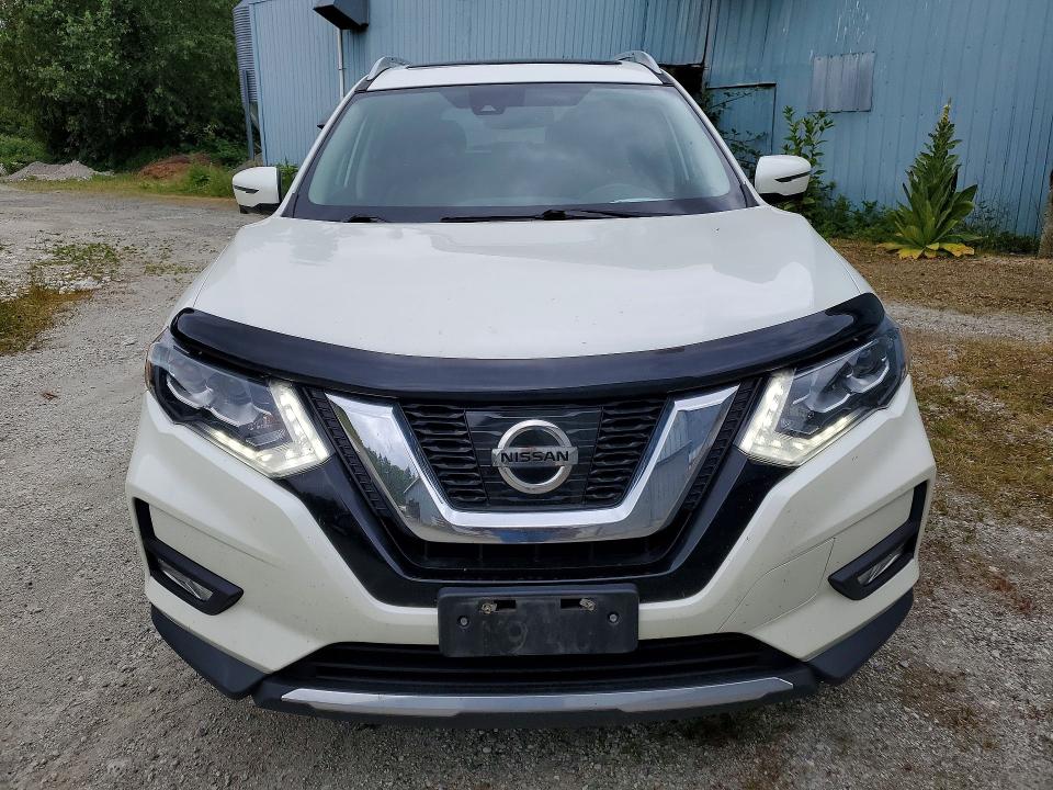 2017 Nissan Rogue sport VIN 5N1AT2MV6HC733608 COPART salvage auction — NORMAL WEAR, Ab - Oop - Active, sold $6,800 on 2026-07-03 (photo 5)