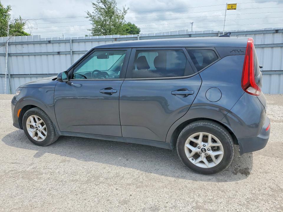 2020 Kia Soul VIN KNDJ33AU4L7730259 COPART salvage auction — NORMAL WEAR, ON - PERMIT NO BRAND - UNFIT, sold $9,000 on 2026-07-22 (photo 2)