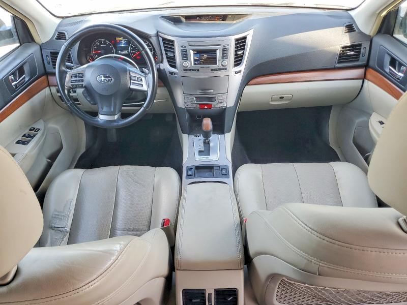 2013 Subaru Outback VIN 4S4BRBJC0D3299153 COPART salvage auction — SIDE, Salvage Title, sold $2,500 on 2026-07-09 (photo 8)