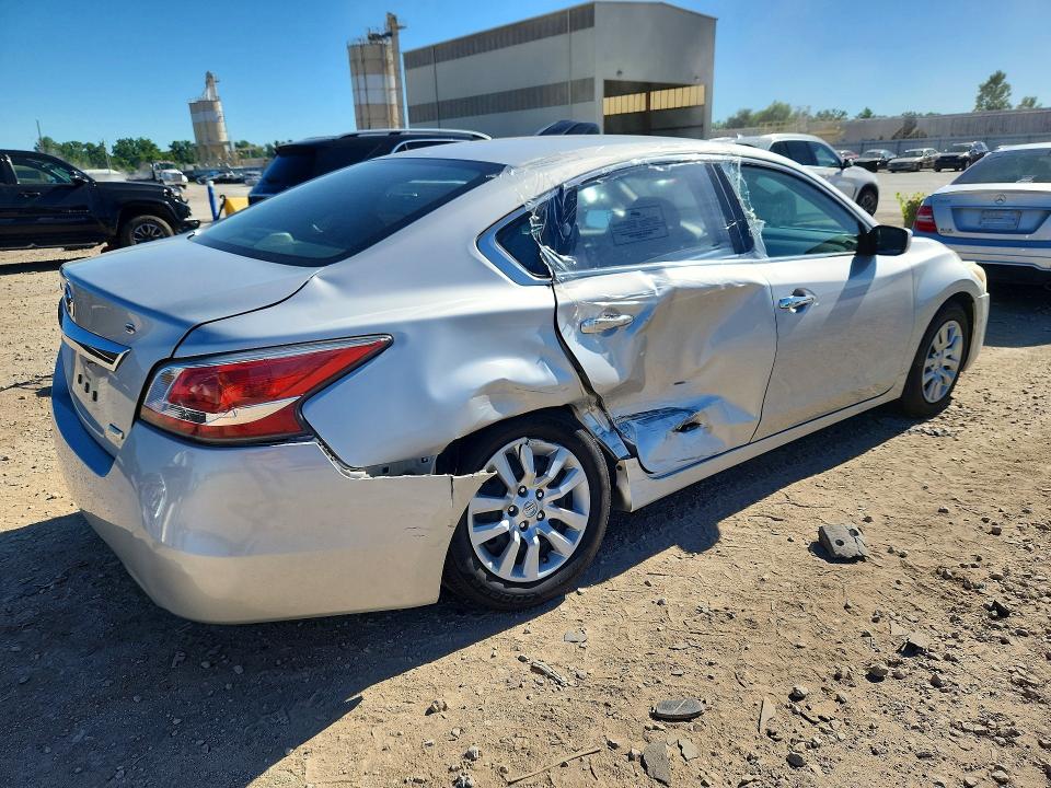 2014 Nissan Altima VIN 1N4AL3AP0EC296092 COPART salvage auction — SIDE, Ks - Cert Of Title-Salvage, sold $500 on 2026-07-09 (photo 3)