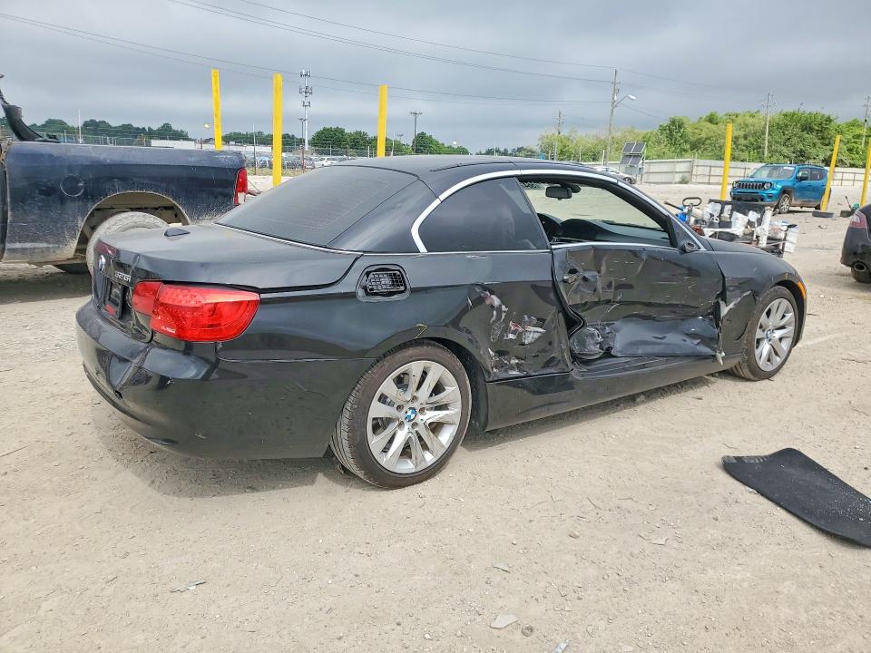 2011 BMW 3 series VIN WBADW7C51BE726386 COPART salvage auction — SIDE, In - Cert Of Title-Salvage Title, sold $1,650 on 2026-07-31 (photo 3)