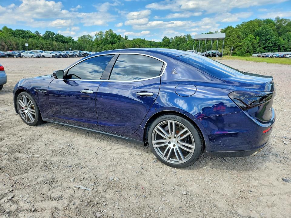 2017 Maserati Ghibli VIN ZAM57RSLXH1205243 COPART salvage auction — MINOR DENT/SCRATCHES, Va - Certificate Of Title (P), sold $8,400 on 2026-07-27 (photo 2)