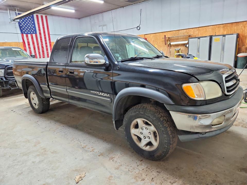 2002 Toyota Tundra VIN 5TBBT44132S289958 COPART salvage auction — MINOR DENT/SCRATCHES, Mi - Dealer Only Clean Title, sold $1,200 on 2026-07-15 (photo 4)