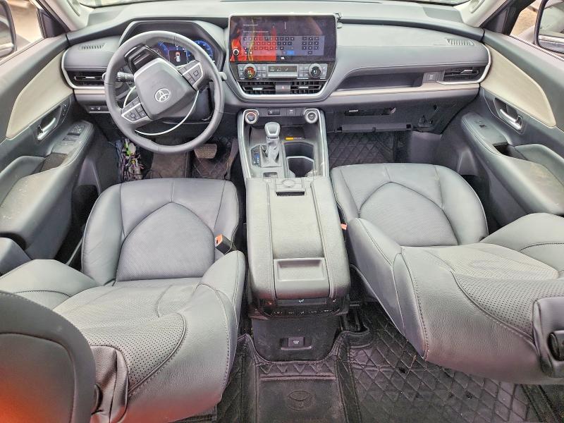2024 Toyota Highlander VIN 5TDAAAB55RS068627 COPART salvage auction — FRONT END, Az - Cert Of Title - Salvage, sold $27,000 on 2026-07-07 (photo 8)