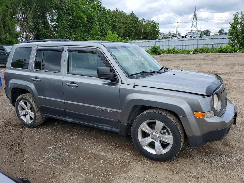 2012 Jeep Patriot VIN 1C4NJPAB6CD647379 COPART salvage auction — UNDERCARRIAGE, On - Permit No Brand - Unfit, sold $400 on 2026-07-09 (photo 4)