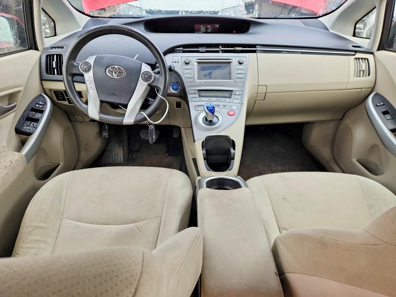 2012 Toyota Prius VIN JTDKN3DUXC5412913 COPART salvage auction — NORMAL WEAR, IN - CERTIFICATE OF TITLE, sold $1,600 on 2026-07-09 (photo 8)