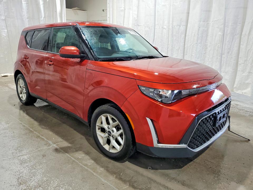2023 Kia Soul VIN KNDJ23AU9P7861891 COPART salvage auction — FRONT END, Ny - Certificate Of Title, sold $4,100 on 2026-07-06 (photo 4)