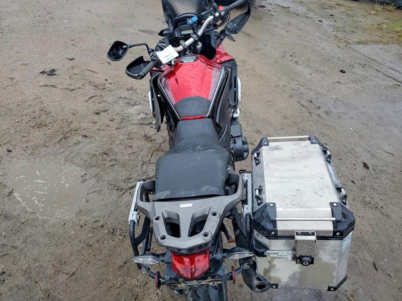 2016 Honda Vfr1200 VIN JH2SC7649GK000006 COPART salvage auction — FRONT END, ON - PERMIT NO BRAND - UNFIT, sold $4,100 on 2026-07-21 (photo 6)