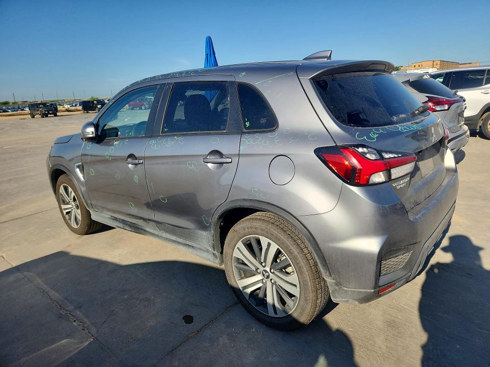 2024 Mitsubishi VIN JA4ARUAU7RU008468 COPART salvage auction — HAIL, Tx - Salvage Vehicle Title, sold $5,300 on 2026-07-13 (photo 2)