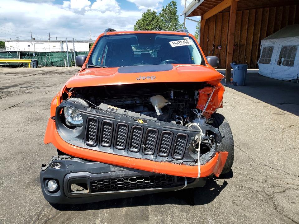 2017 Jeep Renegade VIN ZACCJBCB8HPE52464 COPART salvage auction — FRONT END, Co - Dis/Dlr/Exp Only Clean Title, sold $2,100 on 2026-07-15 (photo 5)