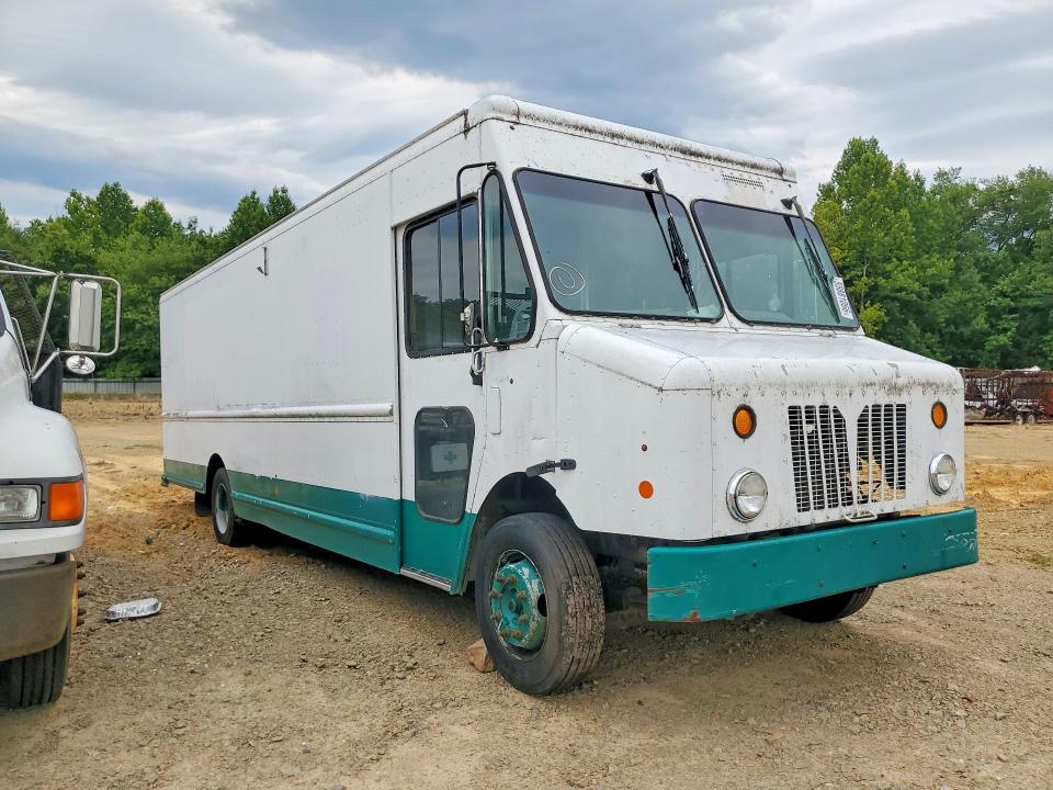 2008 Workhorse W62 VIN 5B4LPG2G283432486 COPART salvage auction — MECHANICAL, Nc - Certificate Of Title (P), sold $1,000 on 2026-07-27 (photo 4)