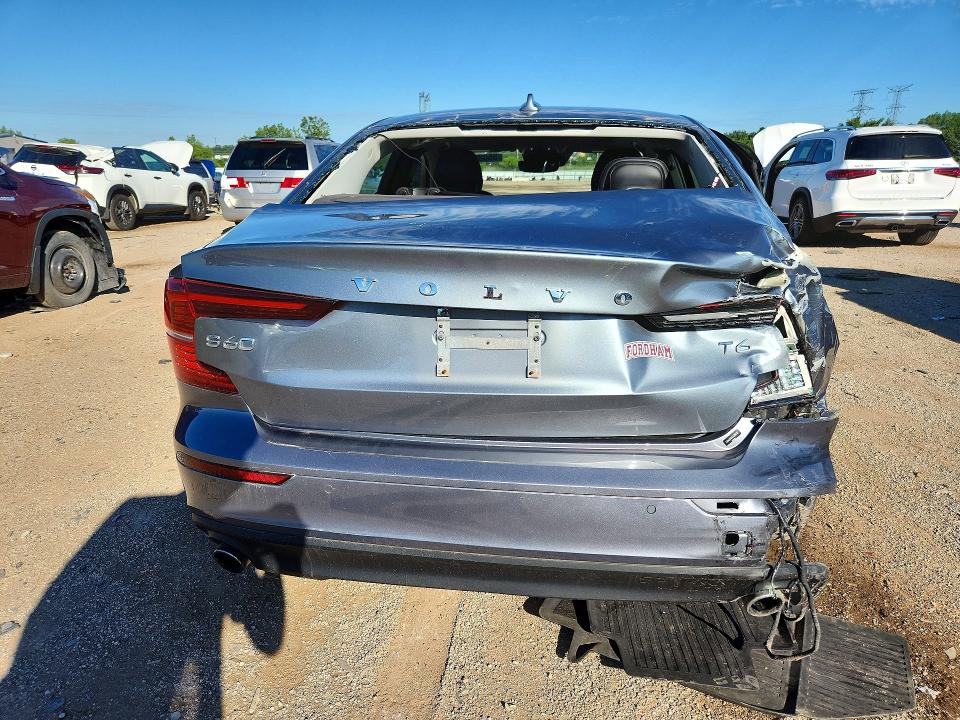 2020 Volvo VIN 7JRA22TK0LG066732 COPART salvage auction — REAR END, IL - SALVAGE CERTIFICATE, sold $4,900 on 2026-07-28 (photo 6)