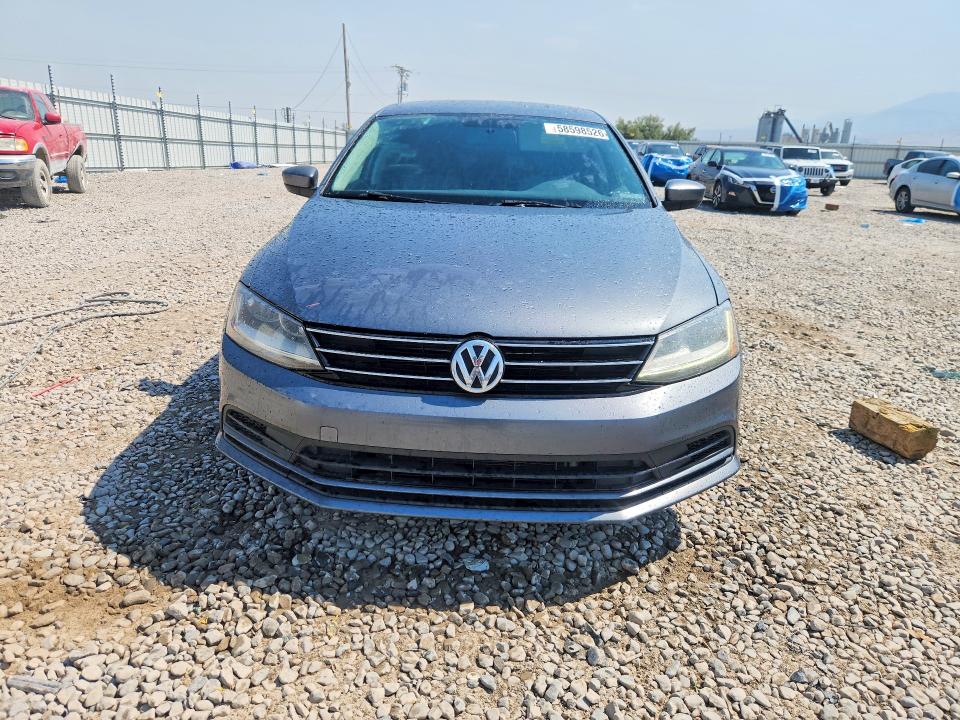 2017 Volkswagen Jetta VIN 3VW2B7AJ8HM253074 COPART salvage auction — REAR END, Ut - Salvage Certificate, sold $550 on 2026-07-24 (photo 5)