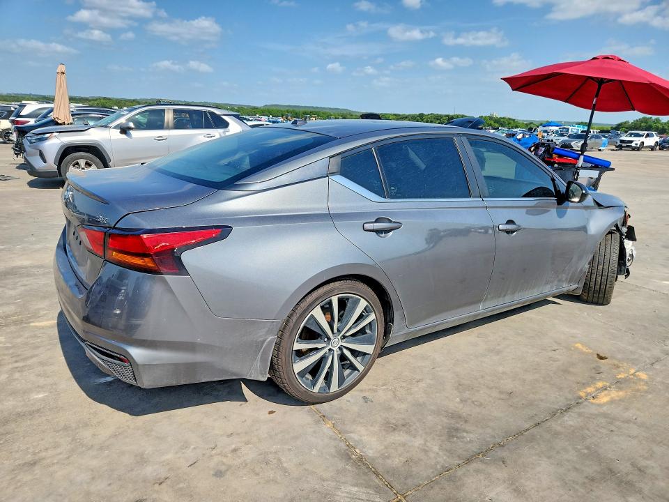2019 Nissan Altima VIN 1N4BL4CV1KC100520 COPART salvage auction — FRONT END, TX - SALVAGE VEHICLE TITLE (P), sold $2,650 on 2026-07-02 (photo 3)