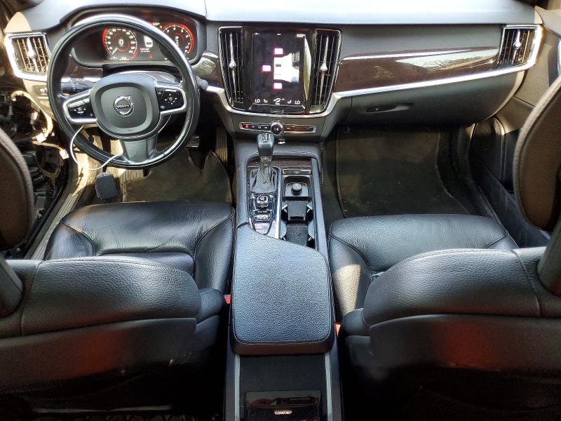 2018 Volvo S90 VIN LVY992MK0JP020707 COPART salvage auction — FRONT END, ON - PERMIT NO BRAND - UNFIT, sold $2,250 on 2026-07-16 (photo 8)