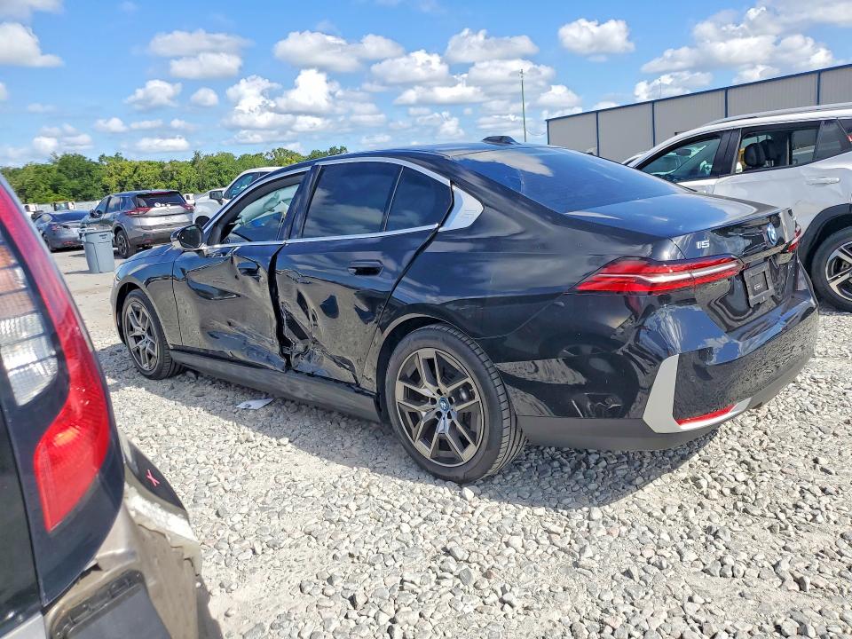 2025 BMW I5 VIN WBY33FK03SCT28498 COPART salvage auction — SIDE, Fl - Cert Of Title Slvg Rebuildable, sold $28,500 on 2026-08-17 (photo 2)