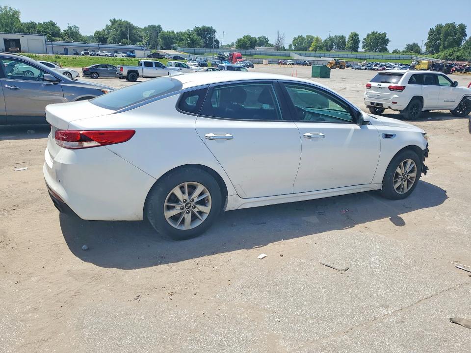 2018 Kia Optima VIN 5XXGT4L3XJG233810 COPART salvage auction — VANDALISM, Mo - Salvage Certificate Of Title, sold $175 on 2026-07-28 (photo 3)