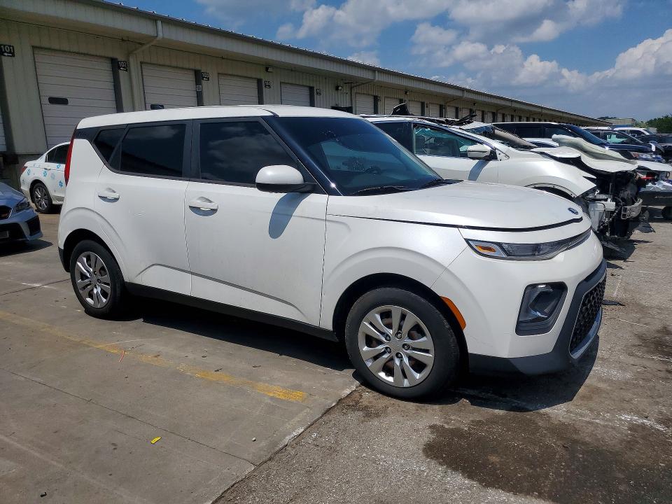 2020 Kia Soul VIN KNDJ23AU9L7060193 COPART salvage auction — NORMAL WEAR, Ky - Certificate Of Title, sold $3,700 on 2026-07-30 (photo 4)