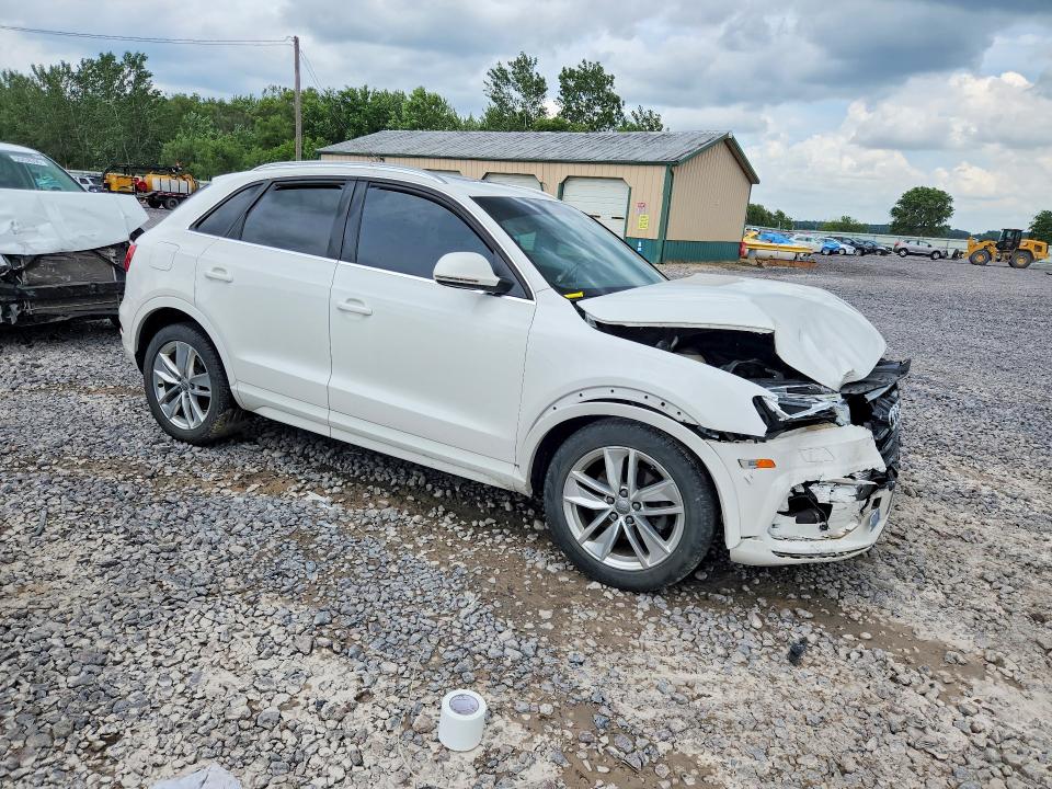 2016 Audi Q3 VIN WA1EFCFS1GR022667 COPART salvage auction — FRONT END, Il - Salvage Cert-Flood, sold $725 on 2026-08-03 (photo 4)