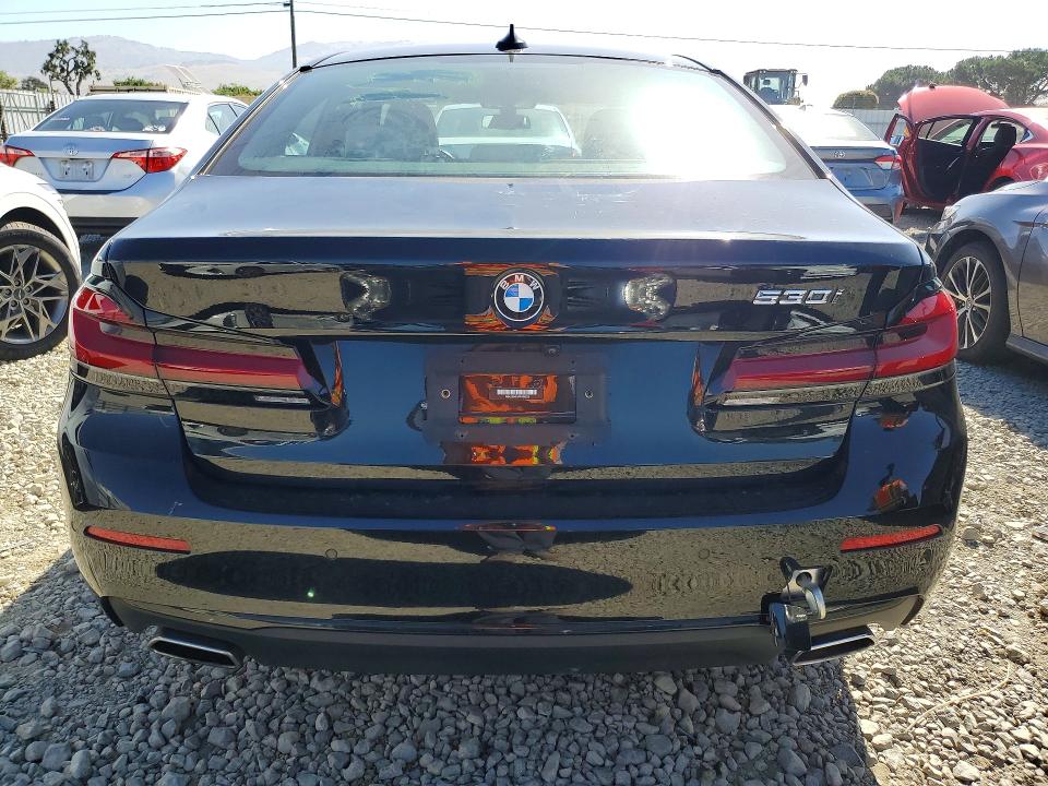 2023 BMW 5er VIN WBA53BH01PWY08228 COPART salvage auction — SIDE, Ca - Salvage Certificate, sold $17,100 on 2026-08-11 (photo 6)