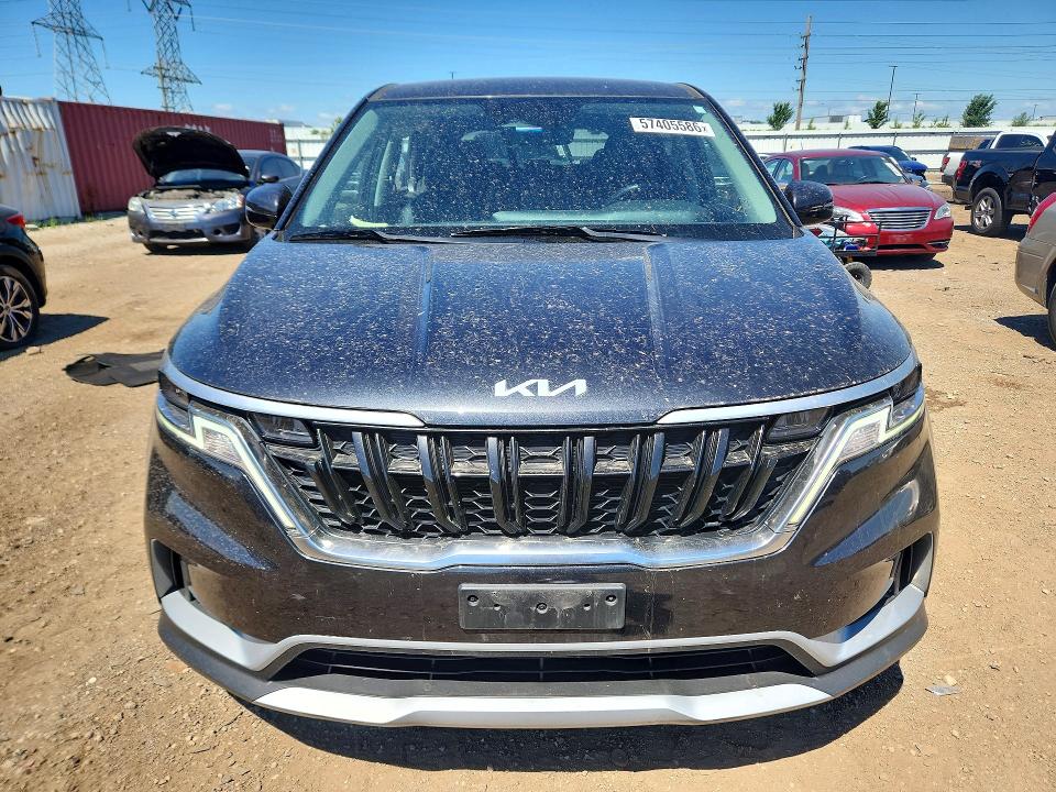 2023 Kia Carnival VIN KNDNB4H38P6199571 COPART salvage auction — SIDE, Il - Salvage Certificate, sold $8,000 on 2026-07-28 (photo 5)