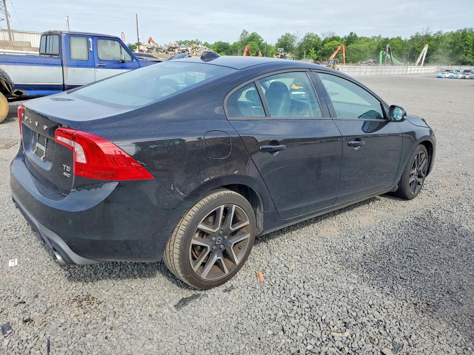 2017 Volvo VIN YV140MTL3H2427391 COPART salvage auction — FRONT END, Nj - Cert Of Title-Salvage, sold $3,500 on 2026-07-28 (photo 3)