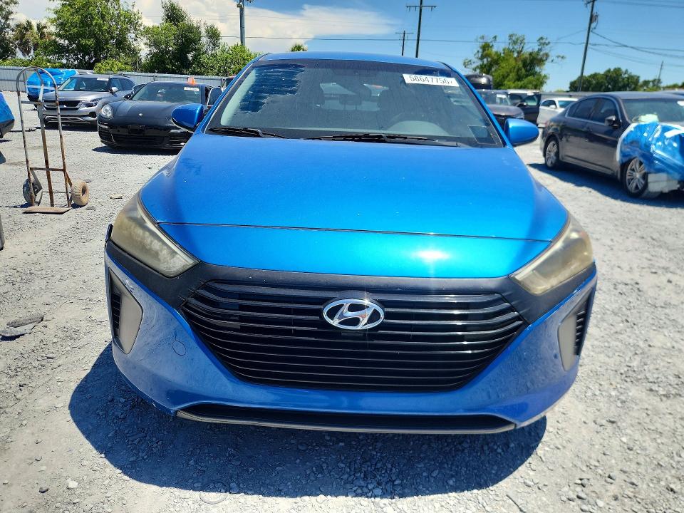 2017 Hyundai VIN KMHC65LC2HU023746 COPART salvage auction — MINOR DENT/SCRATCHES, Fl - Certificate Of Title (P), sold $4,750 on 2026-07-02 (photo 5)