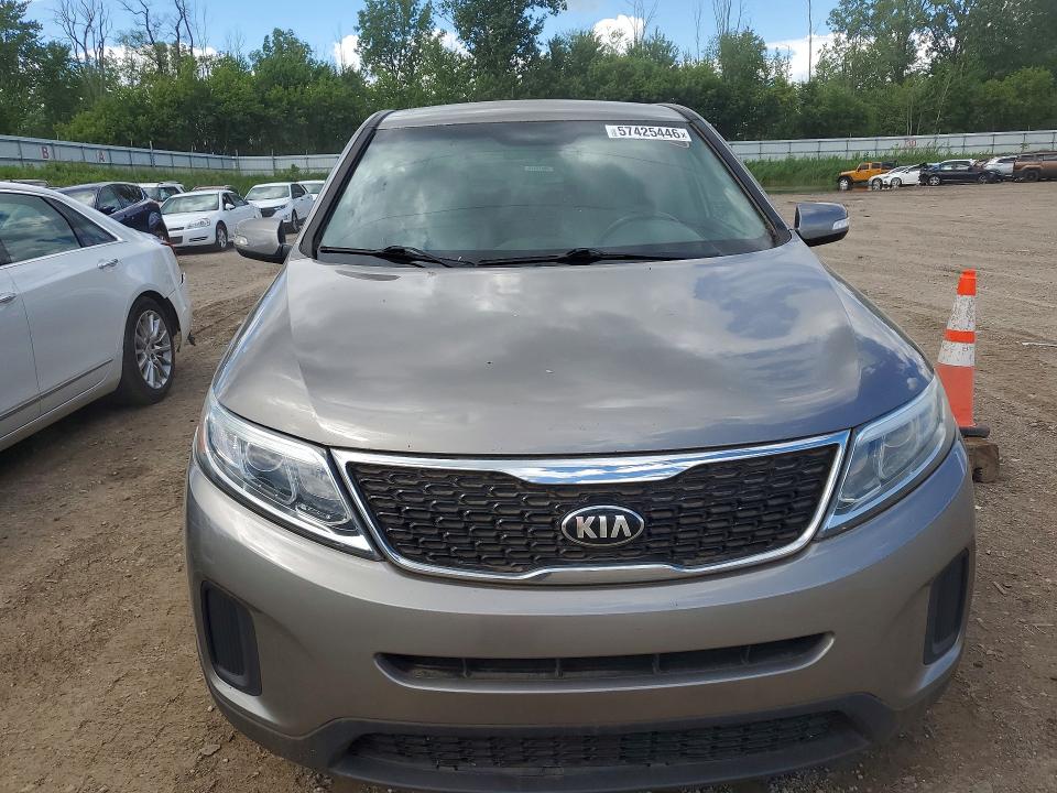 2015 Kia Sorento VIN 5XYKT3A60FG629622 COPART salvage auction — MECHANICAL, Mi - Dealer Only Clean Title, sold $625 on 2026-07-29 (photo 5)