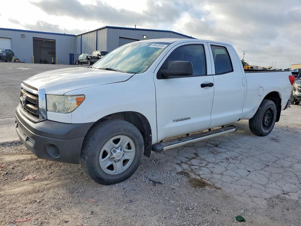 2013 Toyota Tundra VIN 5TFRM5F11DX055840 — COPART salvage auction photo