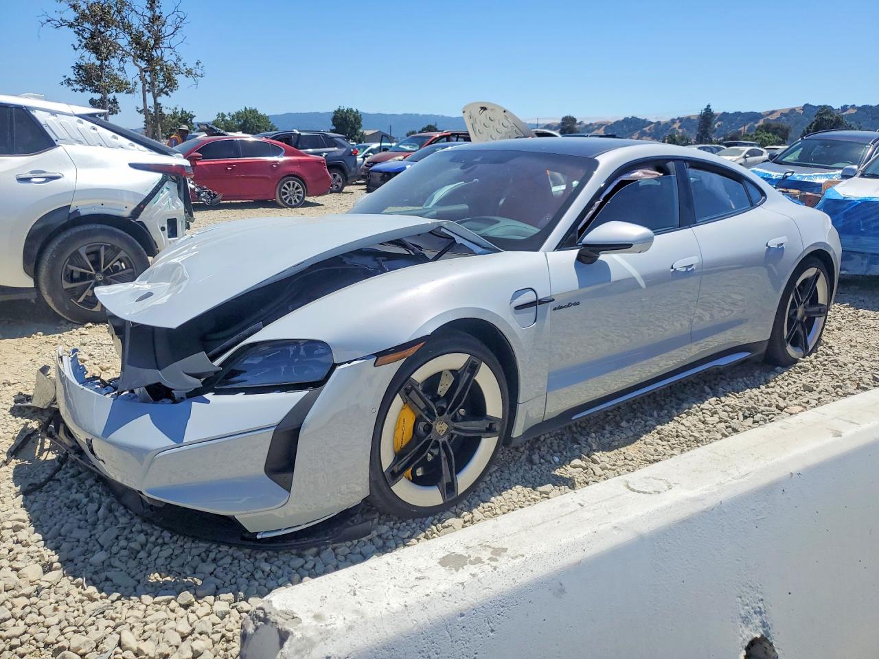 2025 Porsche Taycan VIN WP0AC2Y18SSA55567 — COPART salvage auction photo