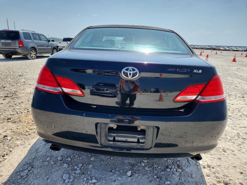2005 Toyota Avalon VIN 4T1BK36B35U036855 COPART salvage auction — SIDE, Tx - Salvage Vehicle Title, sold $1,000 on 2026-07-02 (photo 6)