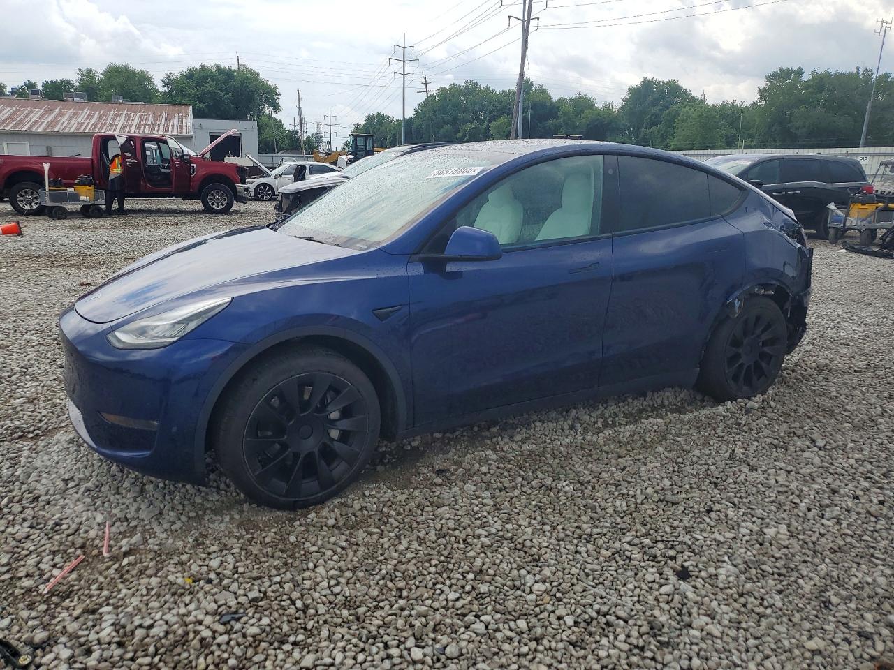 2022 Tesla Model Y VIN 7SAYGAEE9NF486456 COPART salvage auction — Rear End, OH - CERT OF TITLE-SALVAGE, sold $13,000 on 2026-06-26 (photo 1)