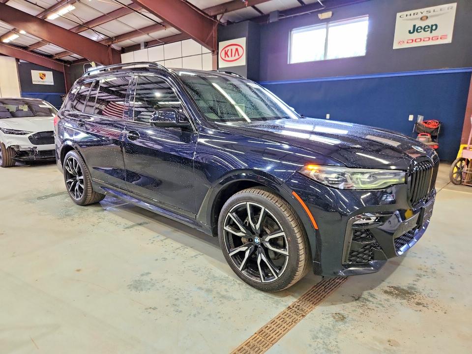 2019 BMW X7 VIN 5UXCW2C50KLB43760 COPART salvage auction — MINOR DENT/SCRATCHES, Tx - Certificate Of Title (P), sold $20,900 on 2026-07-31 (photo 4)