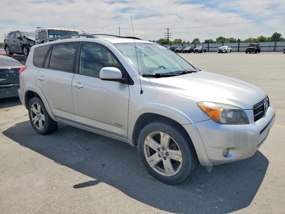 2006 Toyota Rav4 VIN JTMBK32V266009785 COPART salvage auction — REAR END, ID - SALVAGE CERTIFICATE OF TITLE, sold $1,450 on 2026-07-09 (photo 4)