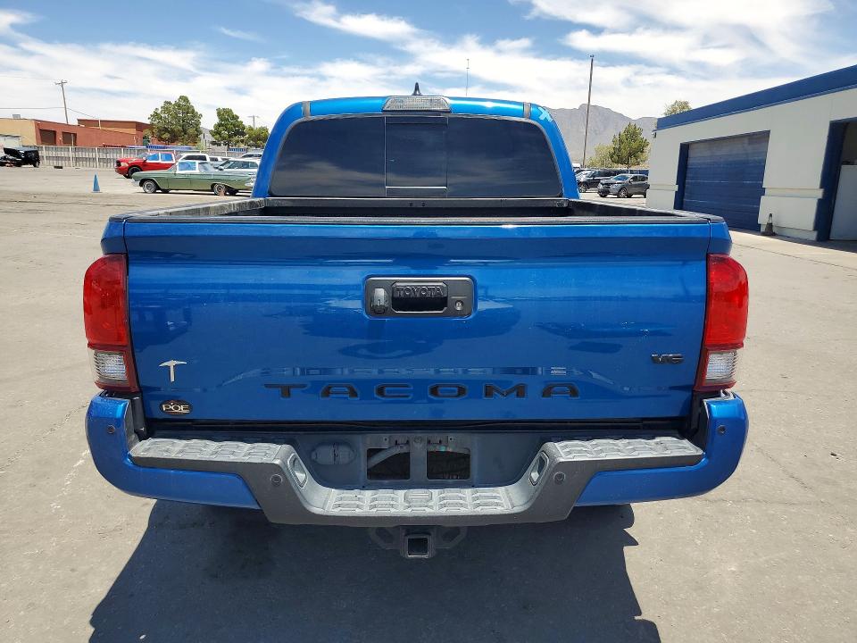 2018 Toyota Tacoma VIN 5TFAZ5CN7JX064639 COPART salvage auction — SIDE, TX - SALVAGE VEHICLE TITLE, sold $13,200 on 2026-07-31 (photo 6)