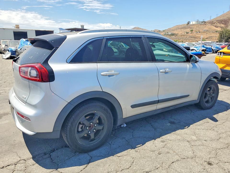 2017 Kia Niro VIN KNDCC3LC0H5068275 COPART salvage auction — FRONT END, Ca - Salvage Certificate, sold $900 on 2026-07-27 (photo 3)