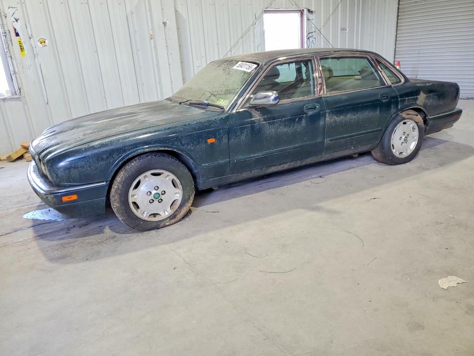 1995 Jaguar Xj series VIN SAJHX1741SC720620 — COPART salvage auction photo