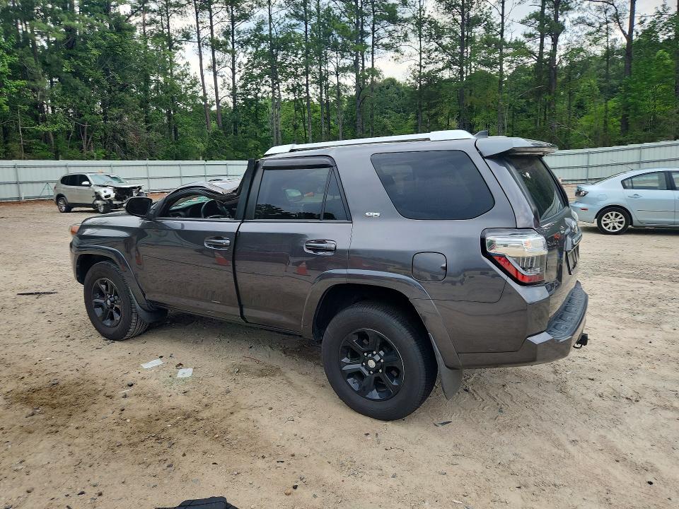 2018 Toyota VIN JTEZU5JR1J5175279 COPART salvage auction — ROOF, Nc - Dealer Only Clean Title, sold $8,400 on 2026-07-10 (photo 2)